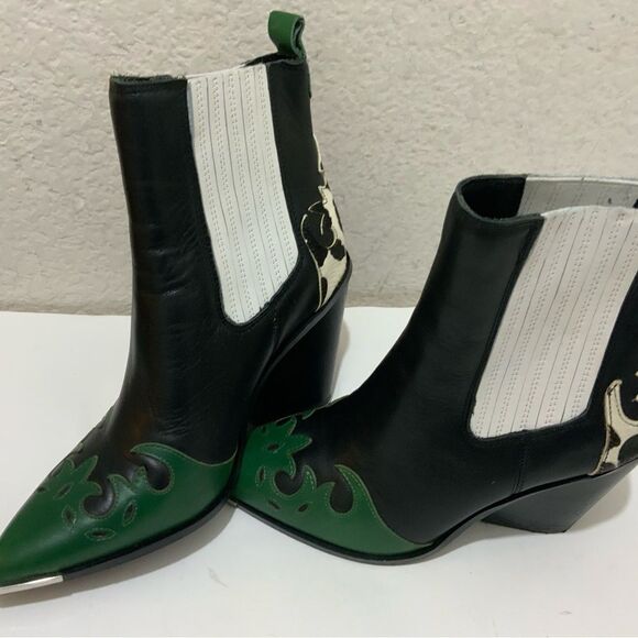 Steve Madden Women's Trim Fashion Boot  multicolor size 7 M - Picture 13 of 14